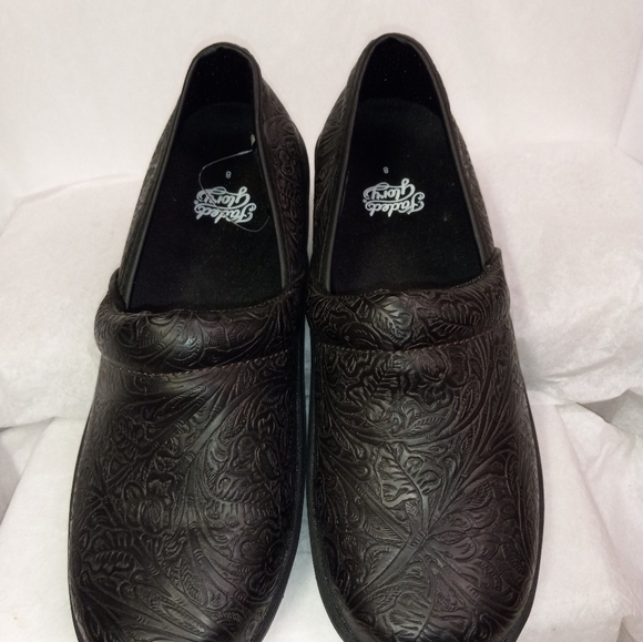 !💜Faded Glory Shoes Mules Brown Faux Leather Tooled Etchings Slip-On   Siz… - Picture 2 of 7